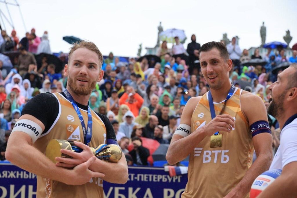 Олег Стояновский и Илья Лешуков (cлева) / Санкт-Петербург 2025